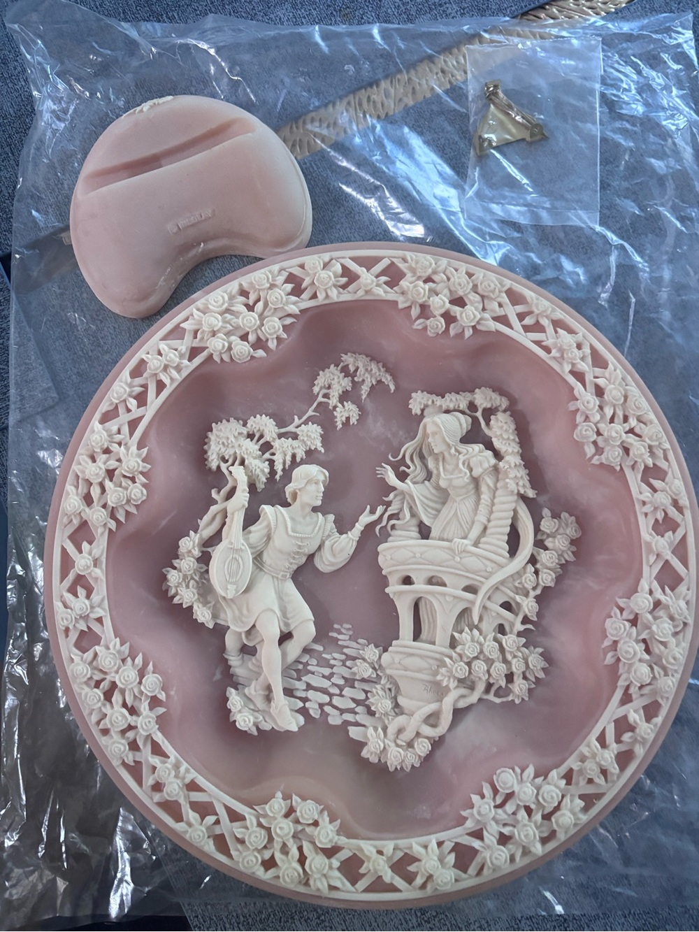 1988 Romeo and Juliet Collector’s Plate
